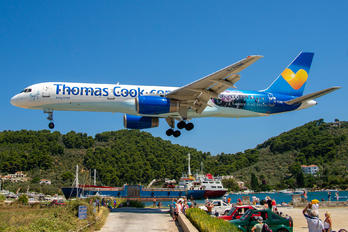 G-TCBB - Thomas Cook Boeing 757-200