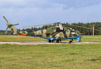 41 - Belarus - Air Force Mil Mi-24V