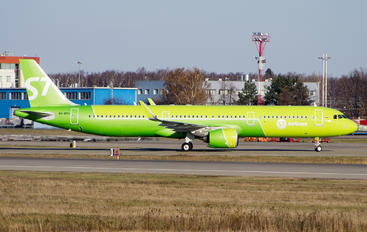 VQ-BDU - S7 Airlines Airbus A321 NEO