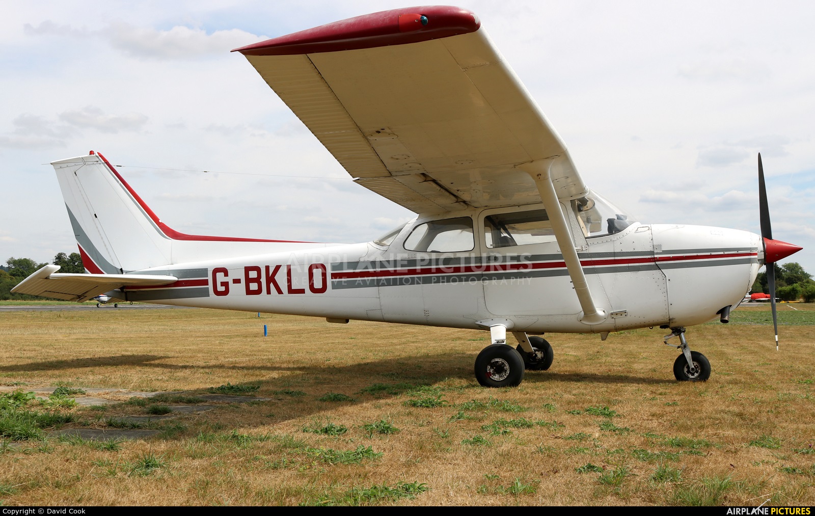 Private G-BKLO aircraft at Elstree