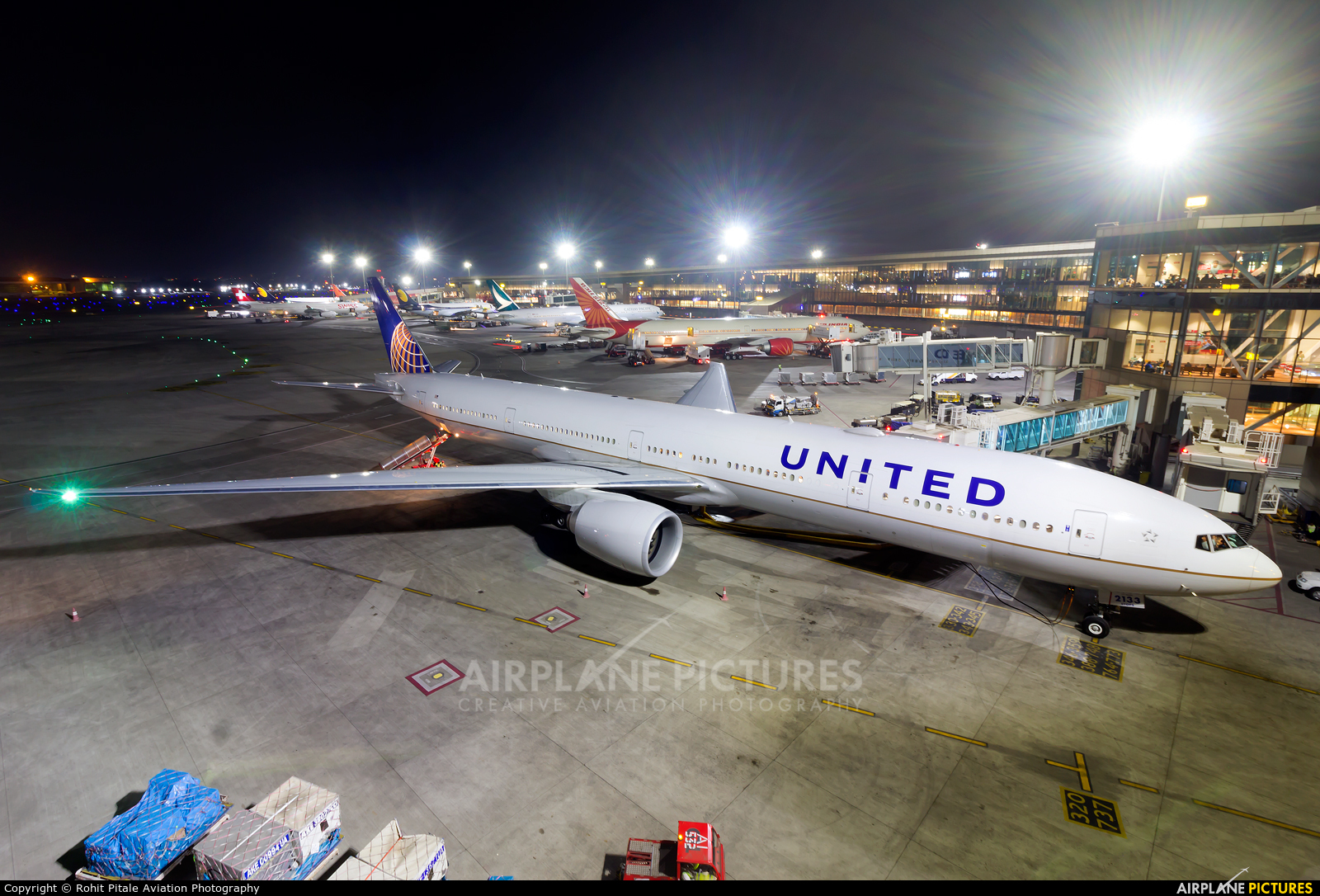 United Airlines N2333U aircraft at Mumbai - Chhatrapati Shivaji Intl