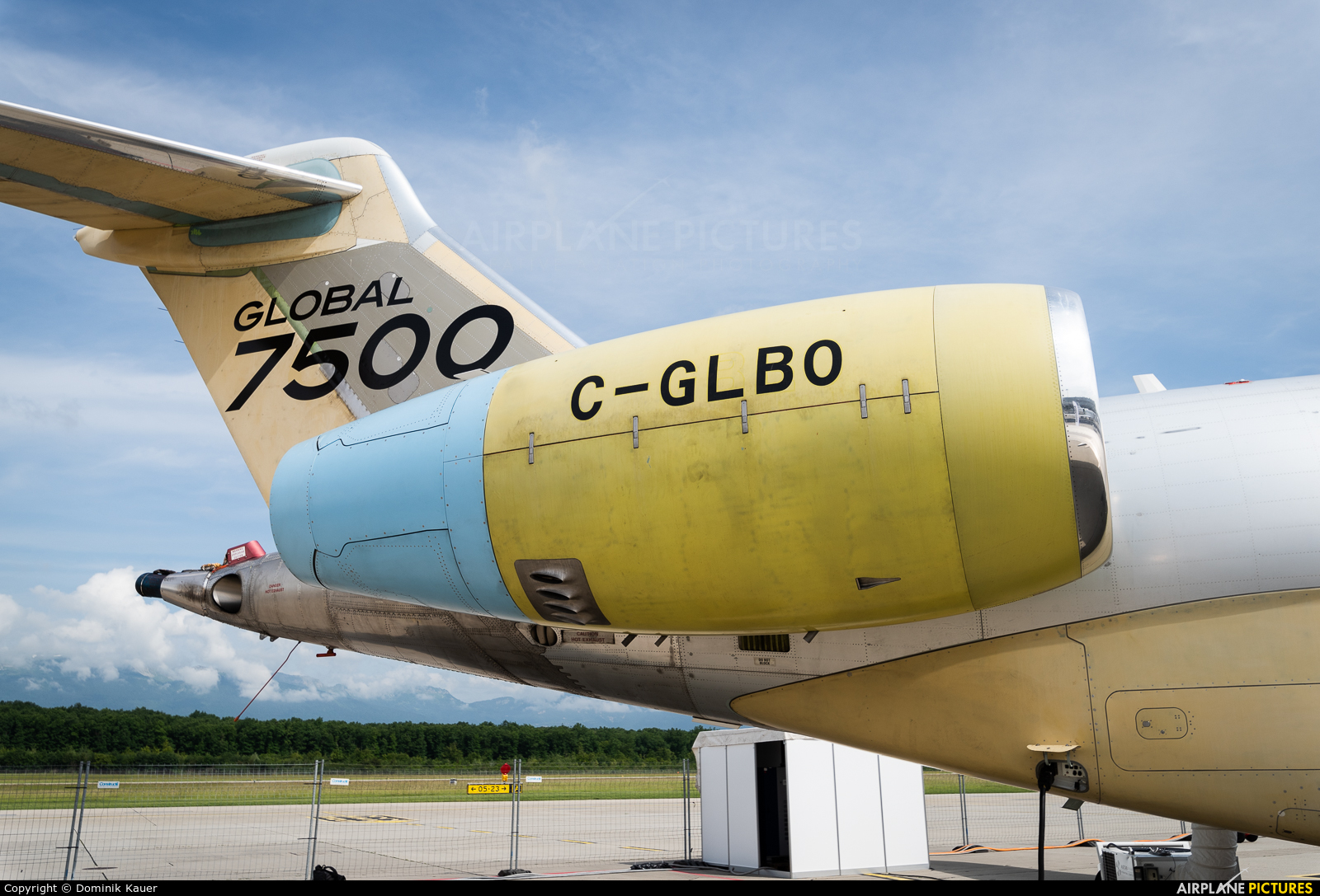 Bombardier C-GLBO aircraft at Geneva Intl