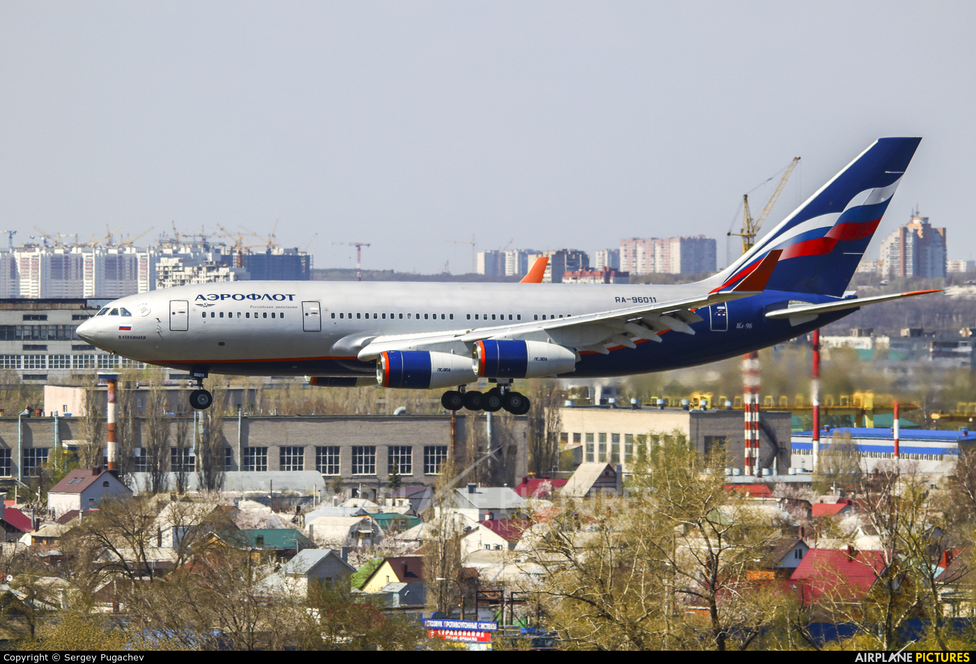 Aeroflot RA-96011 aircraft at Voronezh / Pridacha