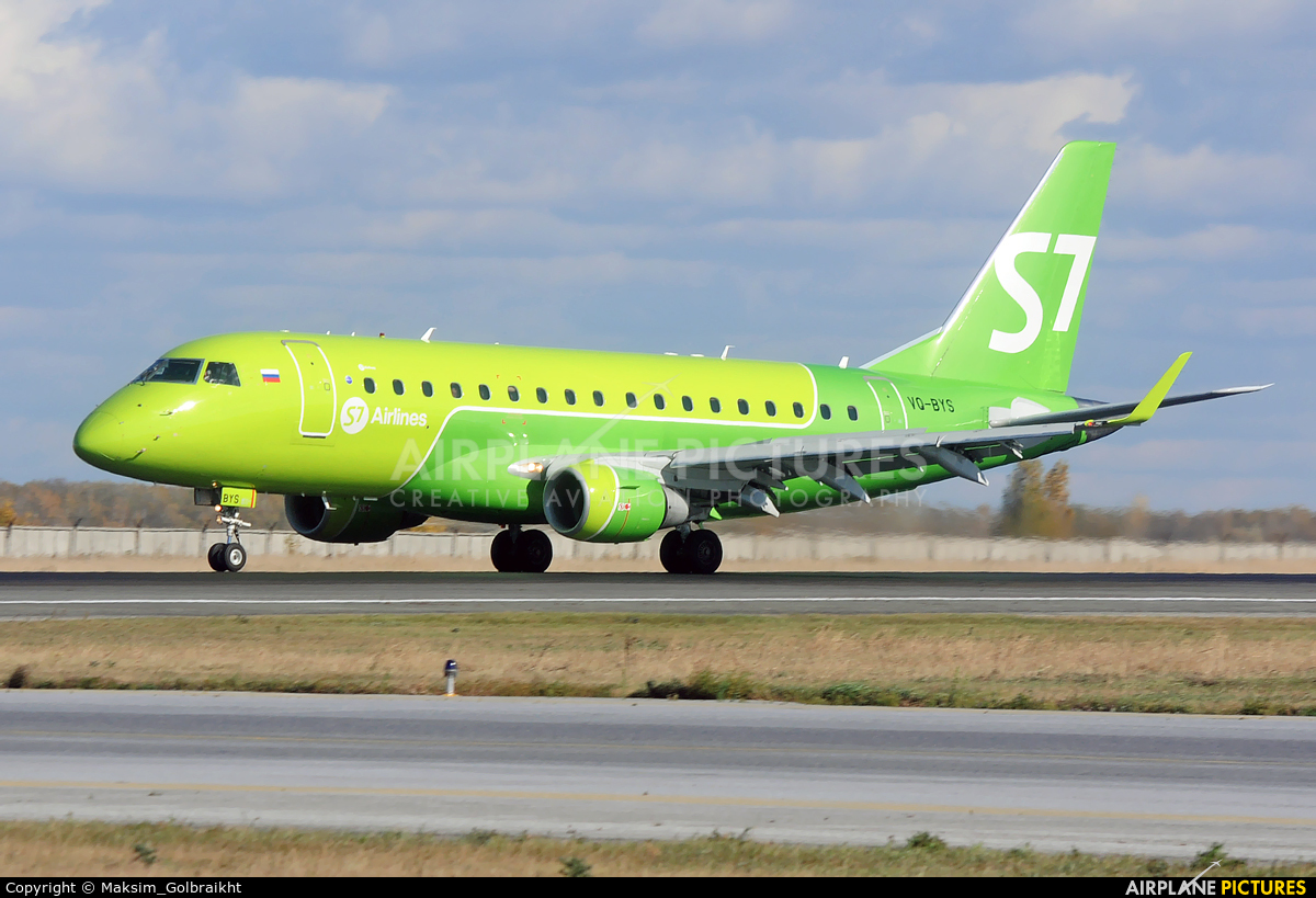 S7 Airlines VQ-BYS aircraft at Novosibirsk