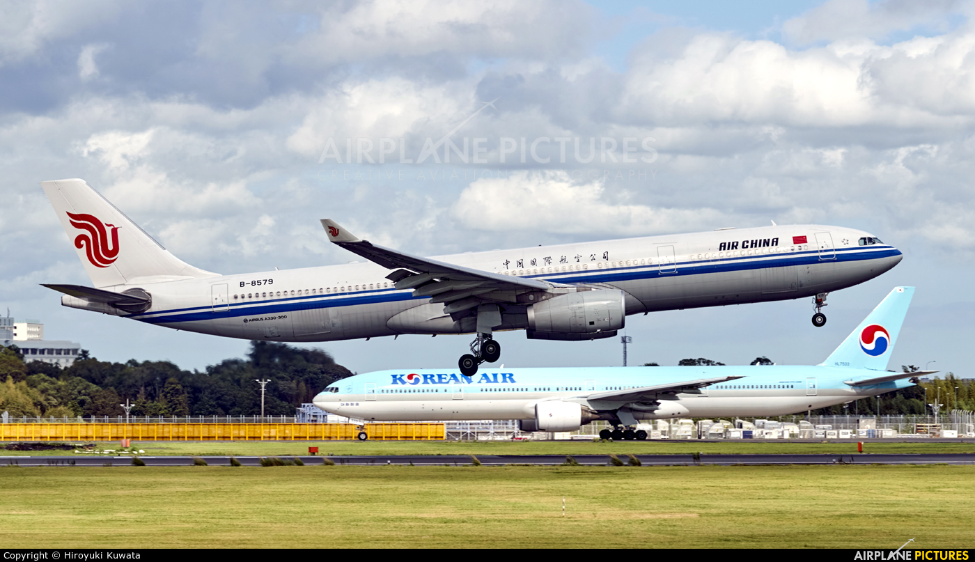 Air China B-8579 aircraft at Tokyo - Narita Intl