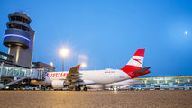 Austrian Airlines/Arrows/Tyrolean OE-LBL image