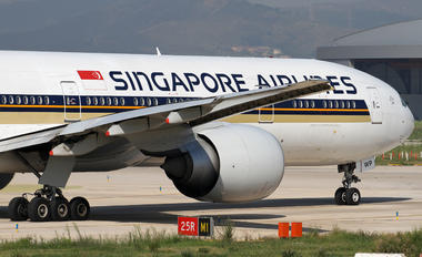 9V-SWP - Singapore Airlines Boeing 777-300ER