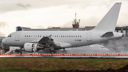 G-EUNB - Titan Airways Airbus A318