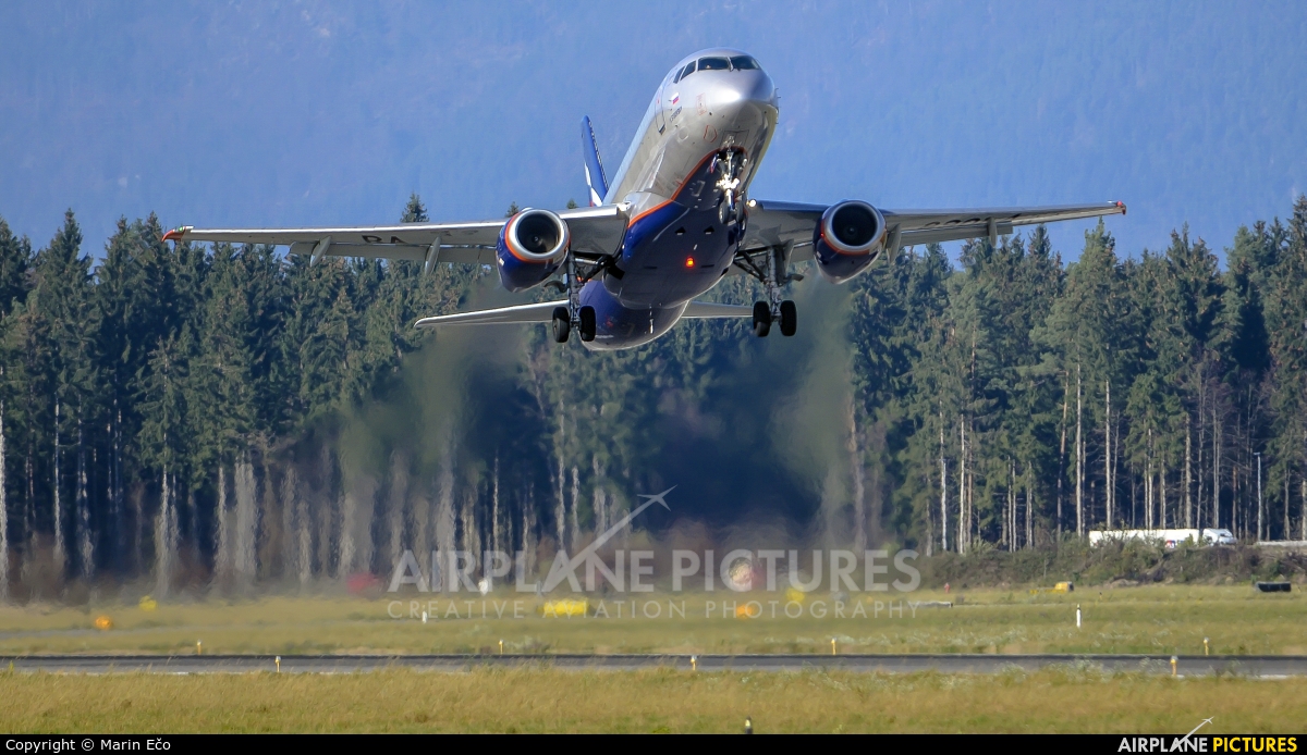 Aeroflot RA-89014 aircraft at Ljubljana - Brnik