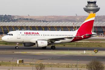 EC-KUB - Iberia Airbus A319
