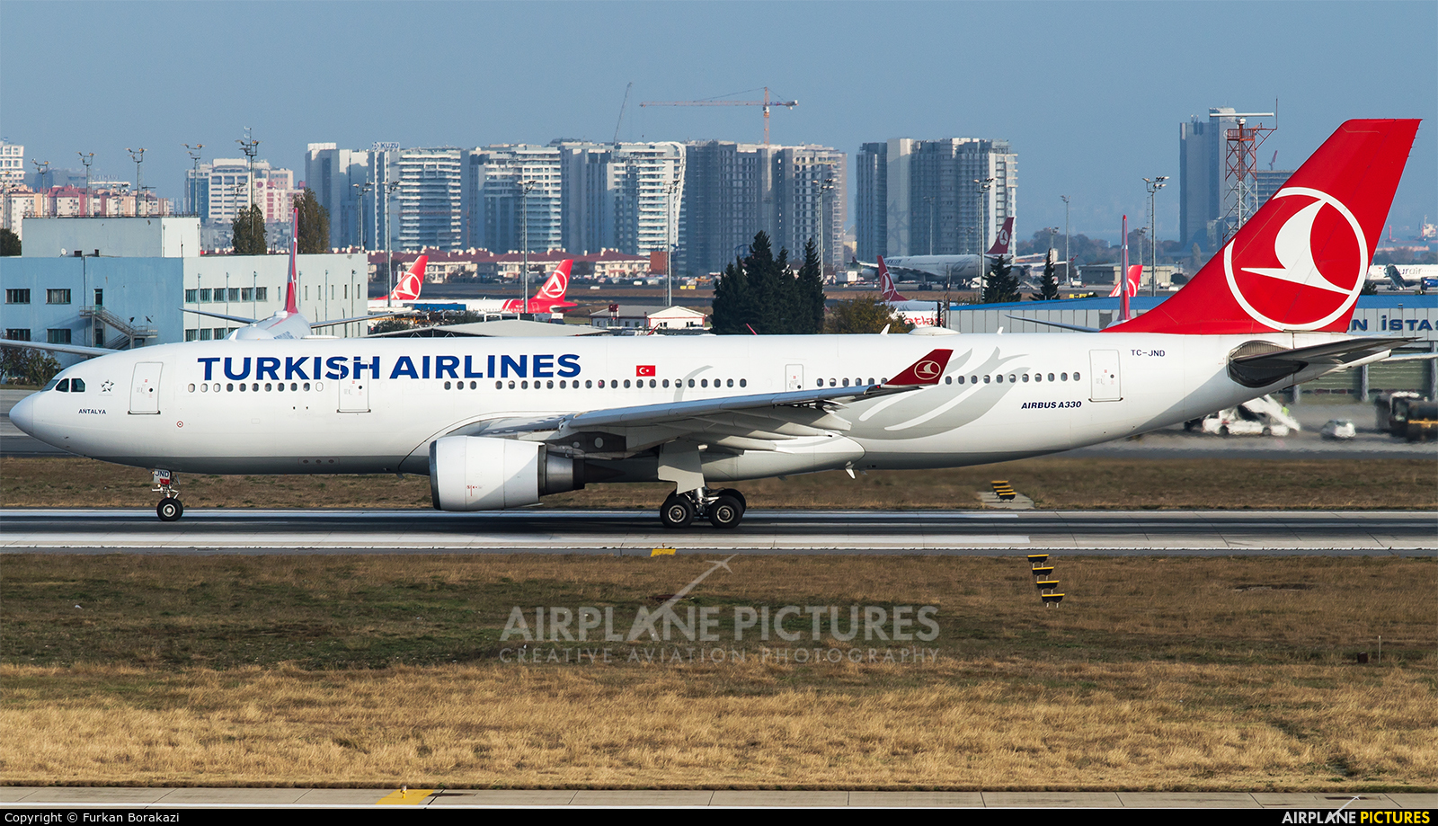 Turkish Airlines TC-JND aircraft at Istanbul - Ataturk