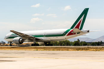 EI-ISA - Alitalia Boeing 777-200ER