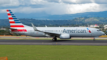 N872NN - American Airlines Boeing 737-800