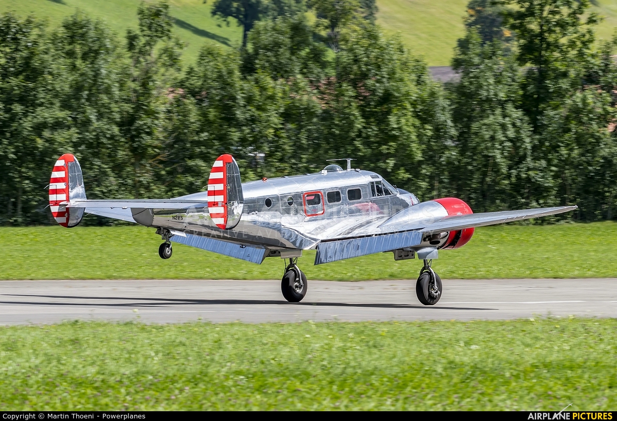 Private N21FS aircraft at St. Stephan