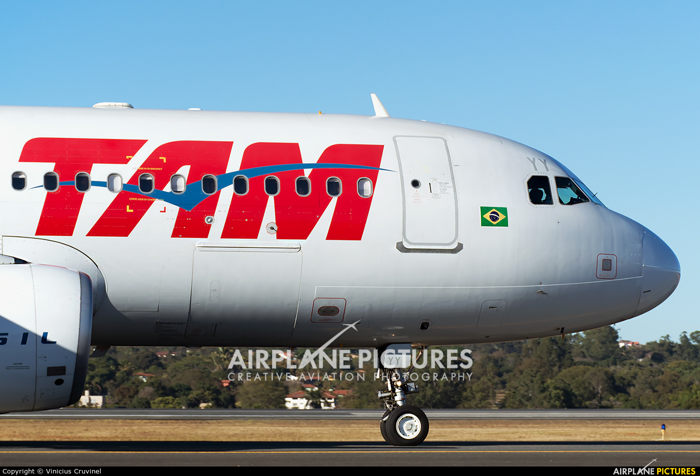 TAM PR-MYY aircraft at Brasília - Presidente Juscelino Kubitschek Intl