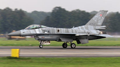 4052 - Poland - Air Force Lockheed Martin F-16C block 52+ Jastrząb