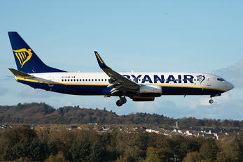 EI-GJN - Ryanair Boeing 737-800