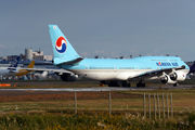 Korean Air HL7644 image