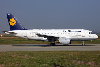 D-AIBE - Lufthansa Airbus A319