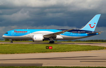 G-TUIG - Thomson/Thomsonfly Boeing 787-8 Dreamliner