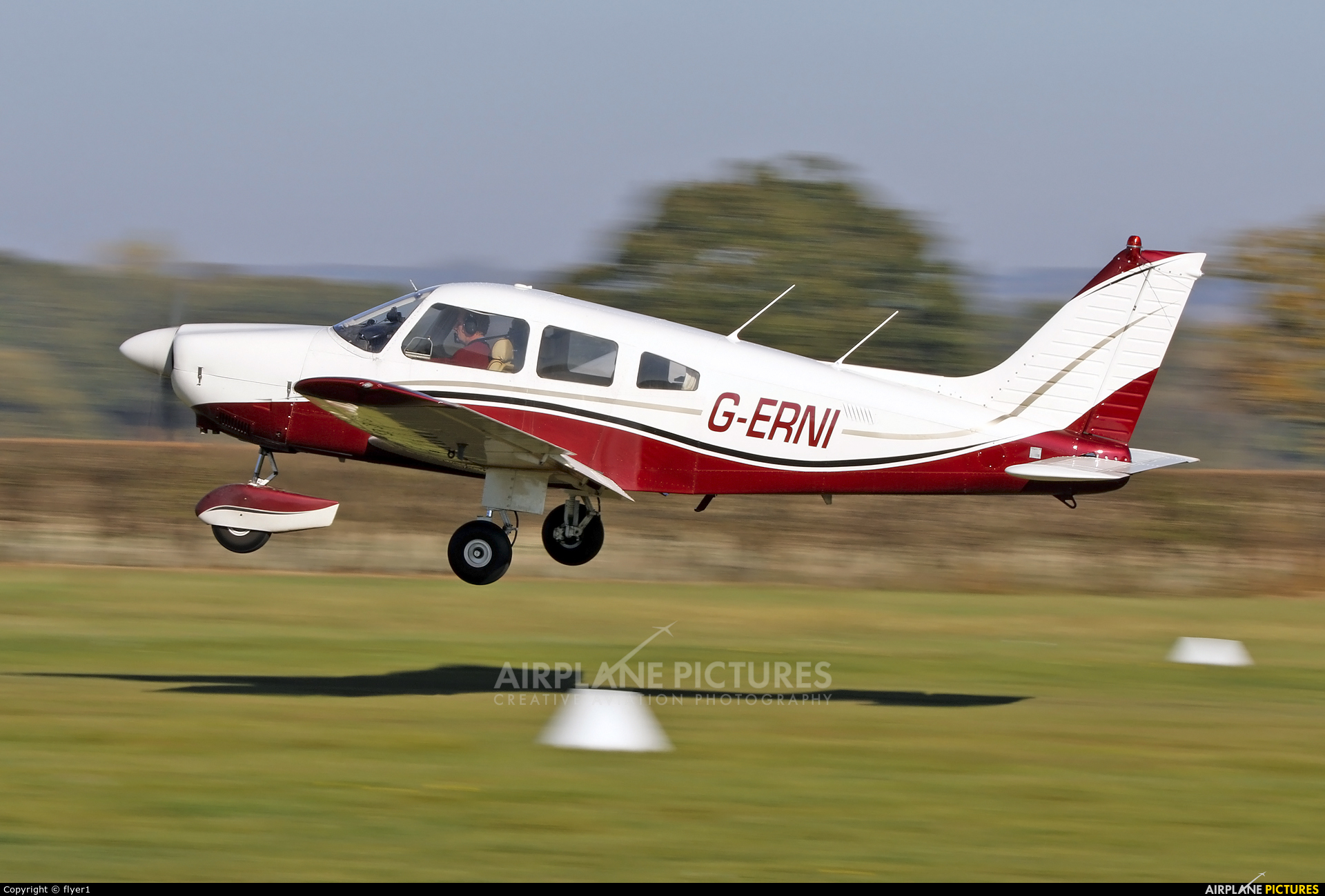 Private G-ERNI aircraft at Lashenden / Headcorn