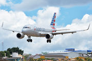 N8027D - American Airlines Airbus A319 aircraft