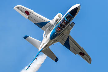 06-5790 - Japan - ASDF: Blue Impulse Kawasaki T-4