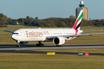 A6-ENO - Emirates Airlines Boeing 777-300ER