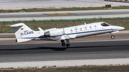 D-CAMB - Private Learjet 31