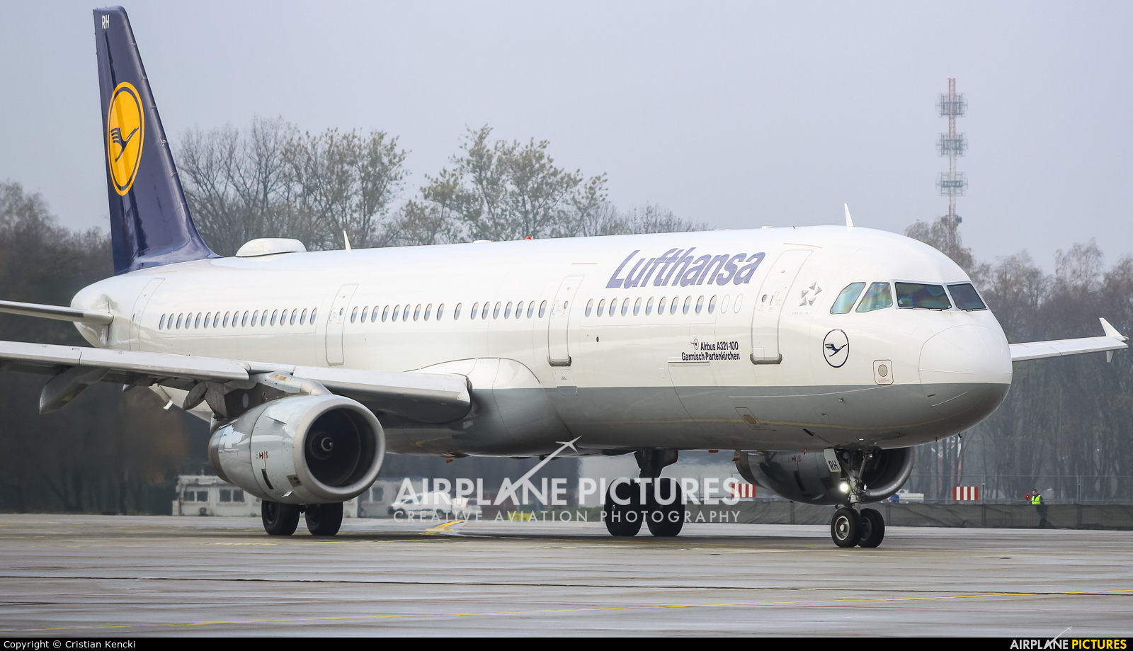 Lufthansa D-AIRH aircraft at Kraków - John Paul II Intl