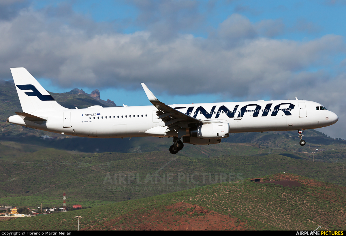 Finnair OH-LZG aircraft at Aeropuerto de Gran Canaria