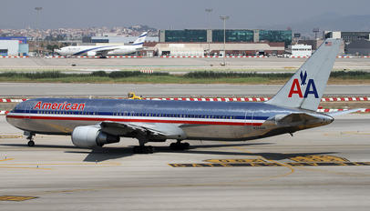 N344AN - American Airlines Boeing 767-300ER