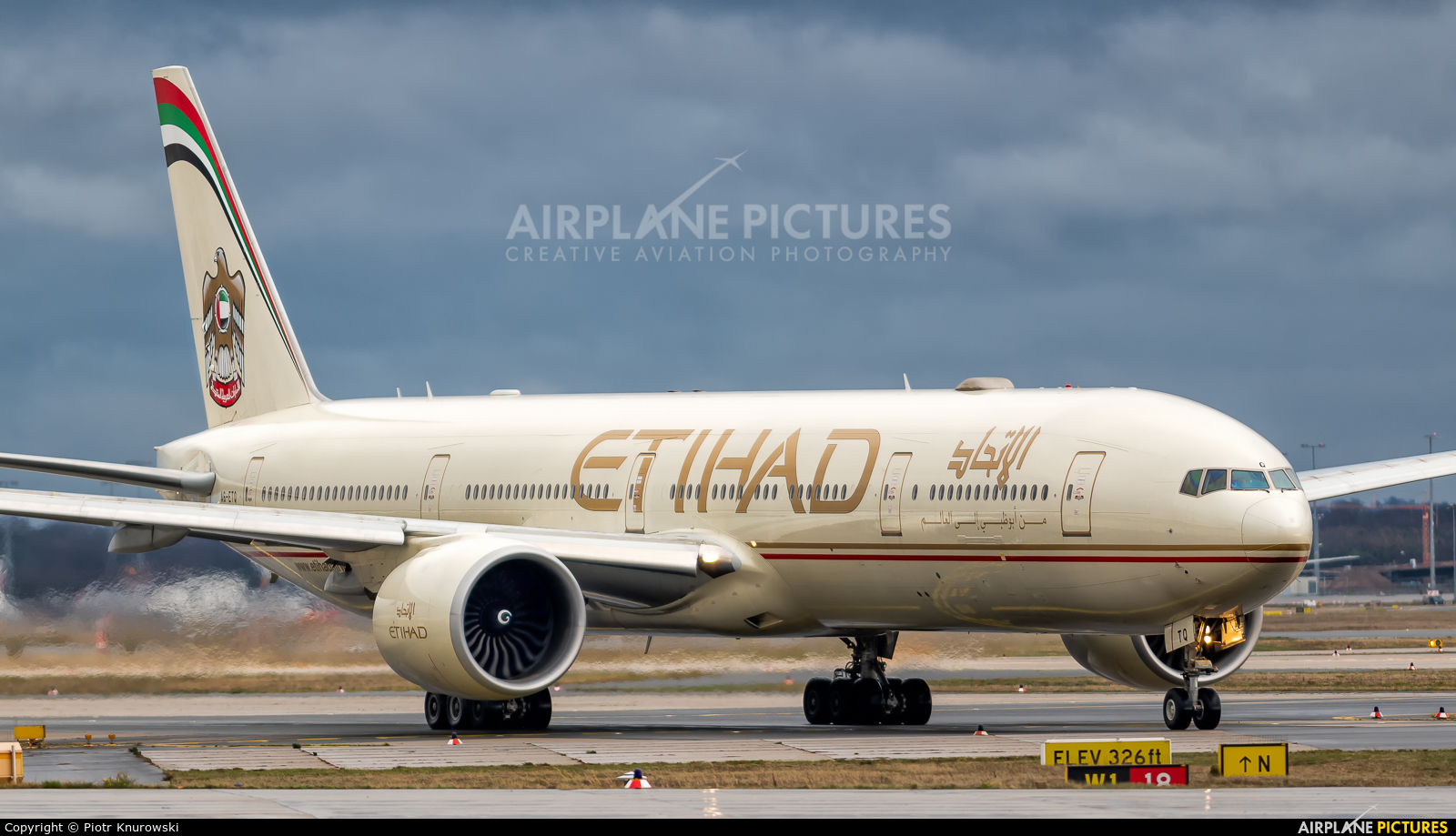Etihad Airways A6-ETQ aircraft at Frankfurt