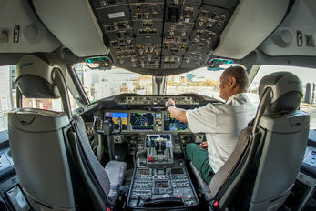 ET-AUO - Ethiopian Airlines Boeing 787-9 Dreamliner