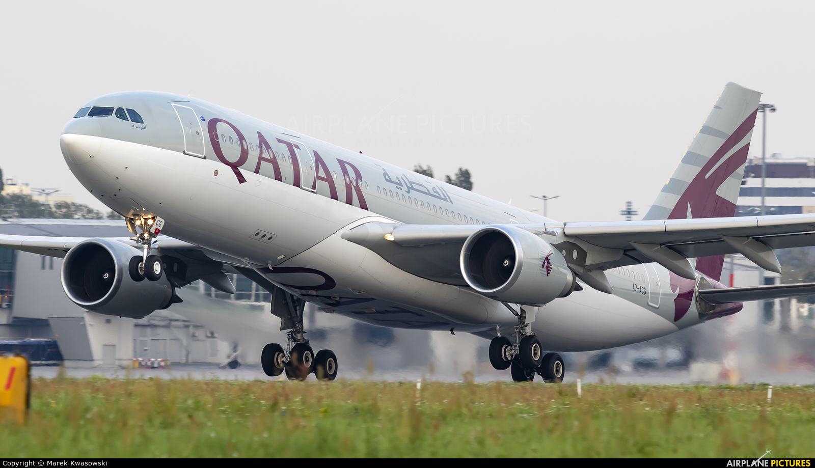 Qatar Airways A7-ACG aircraft at Warsaw - Frederic Chopin