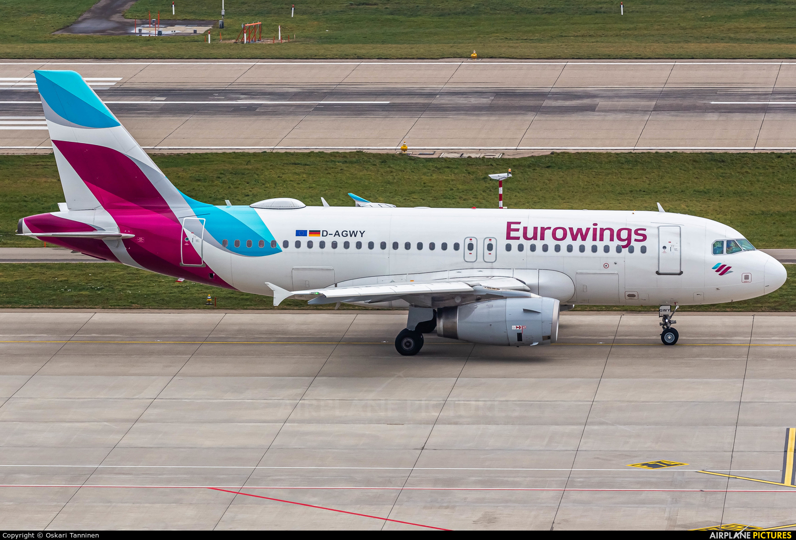 Eurowings D-AGWY aircraft at Zurich