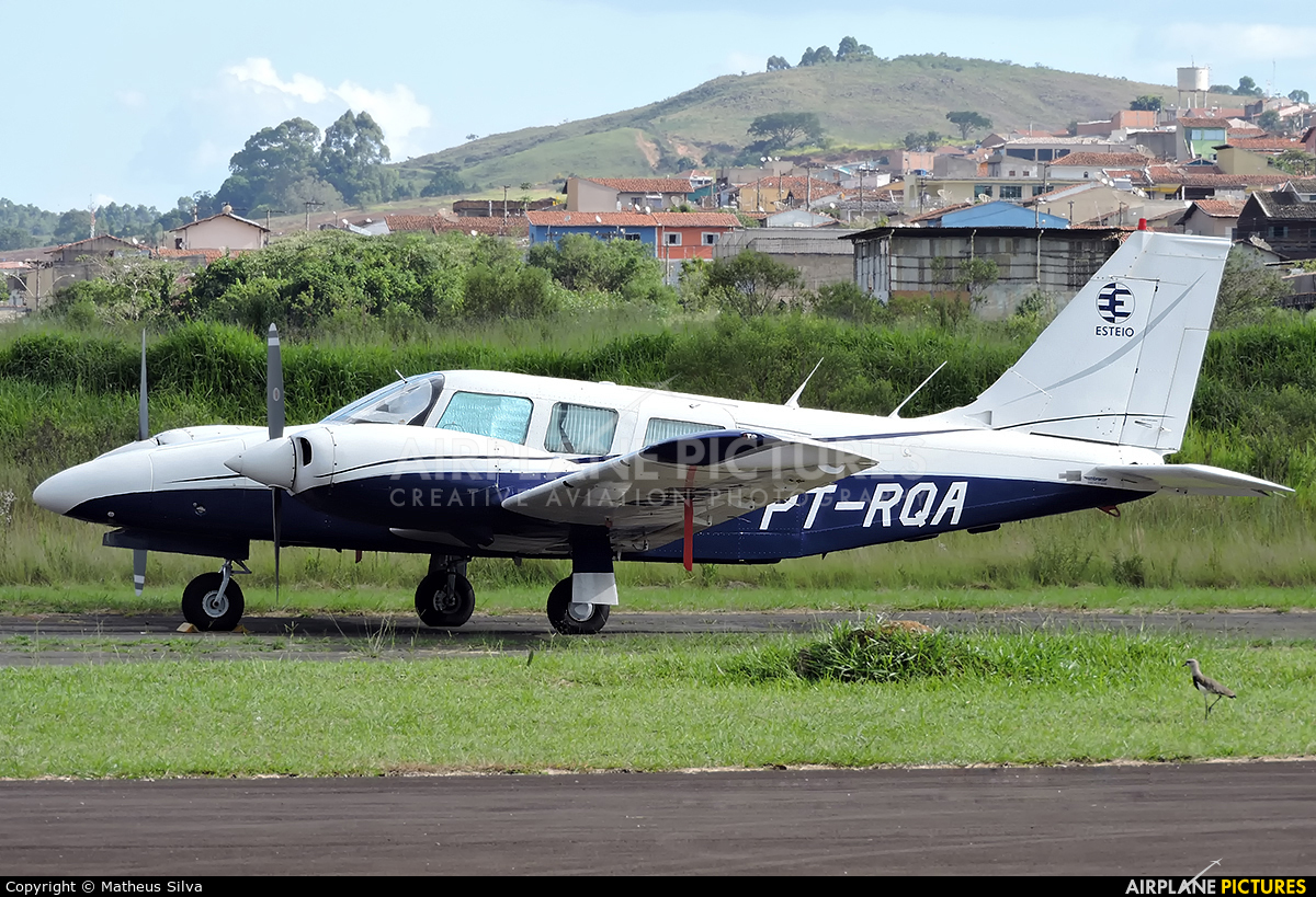 Private PT-RQA aircraft at Poços de Caldas