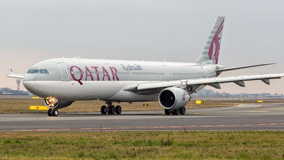 A7-AEI - Qatar Airways Airbus A330-300