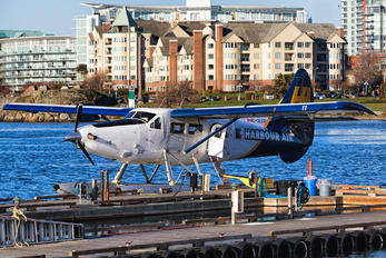 C-GLCP - Harbour Air de Havilland Canada DHC-3 Otter