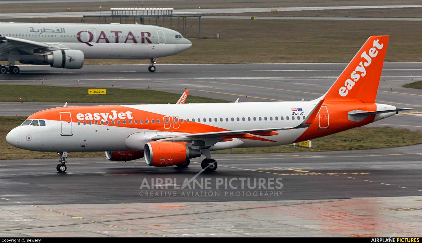 easyJet Europe OE-ICI aircraft at Warsaw - Frederic Chopin