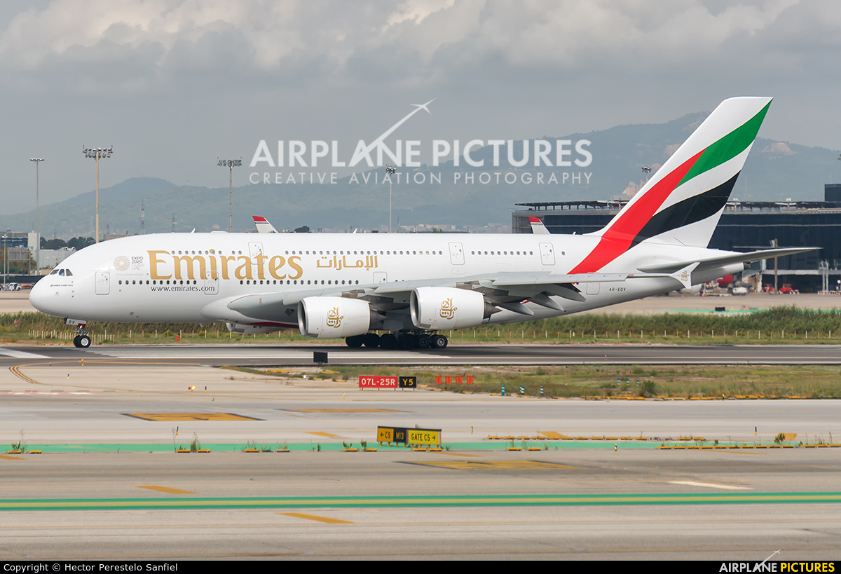 Emirates Airlines A6-EDV aircraft at Barcelona - El Prat