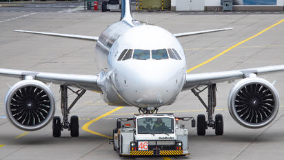 D-AINL - Lufthansa Airbus A320 NEO