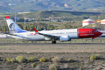 EI-FYF - Norwegian Air International Boeing 737-8 MAX