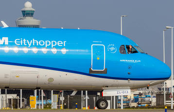 PH-KZL - KLM Cityhopper Fokker 70