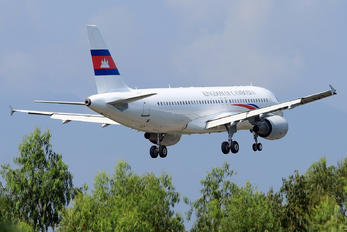 B-6738 - Royal Cambodian Air Force Airbus A320