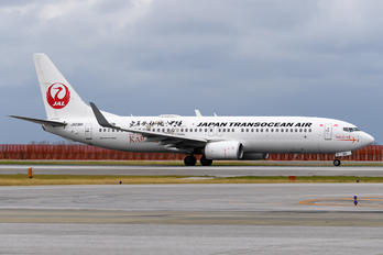 JA03RK - JAL - Japan Transocean Air Boeing 737-800