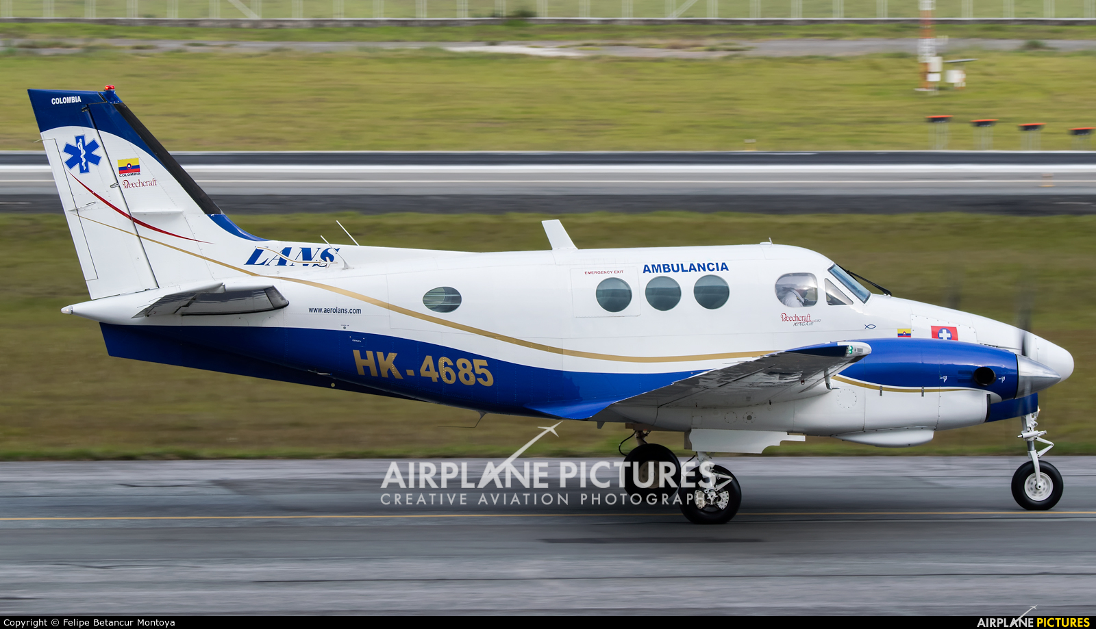  HK-4685 aircraft at Medellin - Jose Maria Cordova Intl