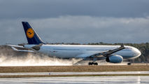 D-AIKS - Lufthansa Airbus A330-300 aircraft