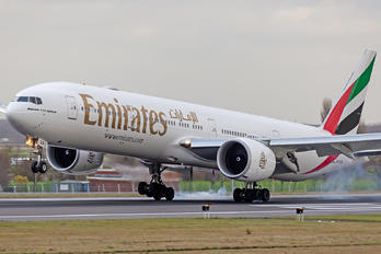 A6-EQN - Emirates Airlines Boeing 777-300ER