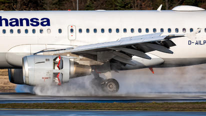 D-AILP - Lufthansa Airbus A319